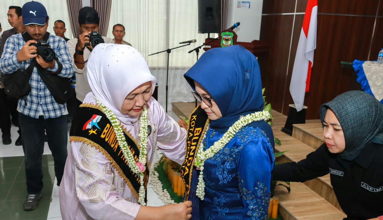 Pengukuhan Bunda PAUD Dan Ketua TP PKK Jadi Ketua YKI P. Santar