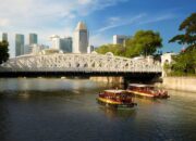 Jembatan Cavenagh Singapura