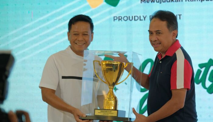Ikafeb USU Gelar Charity Golf Tournament USU Rektor Cup 2023