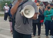 Tuntut Hentikan Pembredelan Lahan, Ratusan Petani Demo Kantor Bupati Deliserdang