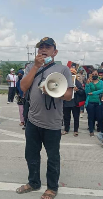 Tuntut Hentikan Pembredelan Lahan, Ratusan Petani Demo Kantor Bupati Deliserdang