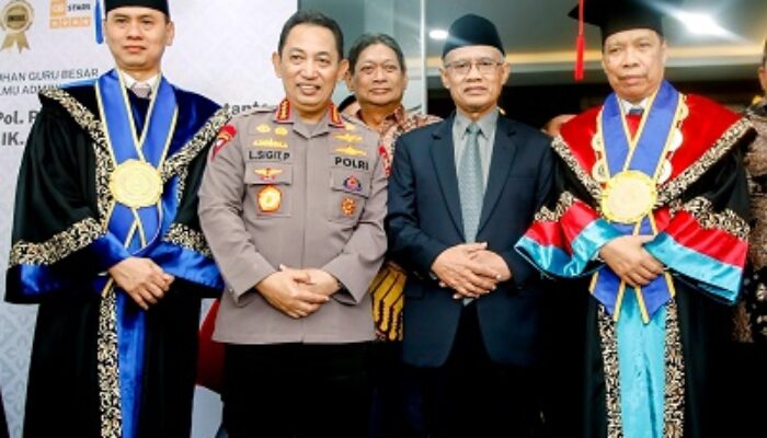 Kapolri Dan Ketum PP Muhammadiyah Kompak Hadiri Pengukuhan Guru Besar Irjen Pol. Prof. Dadang Hartanto Di UMSU