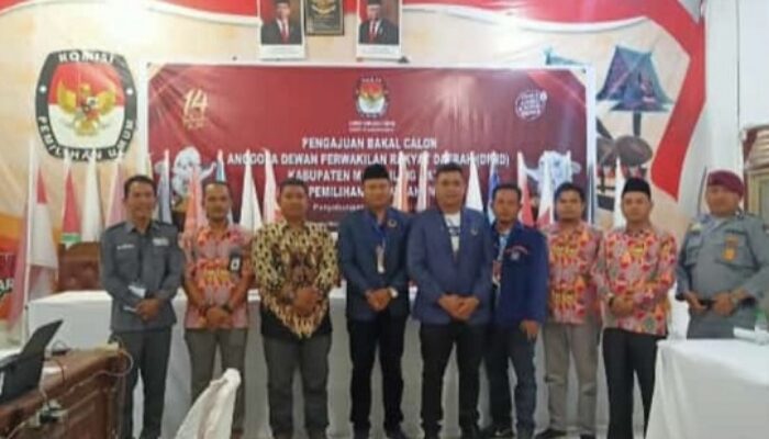 40 Bacaleg Partai Nasdem Daftar Ke KPU