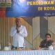 Plt Sekda Kota Langsa, Muhammad Darfian, ST, saat kegiatan sosialisasi pembinaan kerjasama pendidikan pertanahan, di Rangkang Kupi, Rabu (10/5). Waspada/Ist.