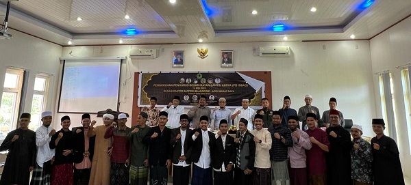 Pengurus ISBAD Periode 2023-2026, yang dilantik dan diambil sumpah pada Minggu (14/5) lalu. Di Aula Teungku Dikilla Bappeda Abdya.Waspada/Syafrizal