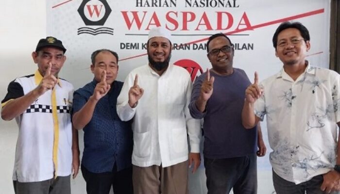 Ketua MIUMI Silaturahmi Ke Kantor Waspada Di Banda Aceh