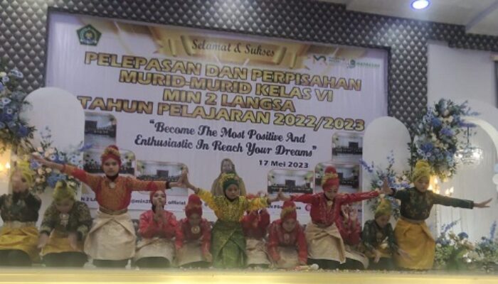 Tari Saman Semarakkan Perpisahan Siswa MIN 2 Langsa
