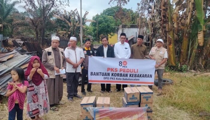 Bacaleg DPRA Dan DPRK PKS Bantu Korban Kebakaran