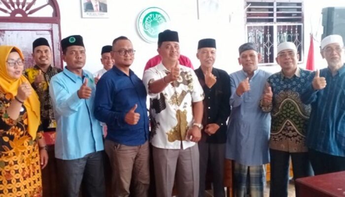 MUI Salurkan Hibah Ke BKPRMI Dan DMI Sergai