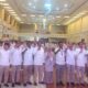Ketua DPD Partai Gerindra Aceh, Fadhullah dan seluruh Ketua DPC se-Aceh, pengurus dan kader berfoto bersama dalam Rakorda Partai Gerindra se-Aceh, di Aula Hotel Harmoni Convention, Senin (29/5) siang. Waspada/Rapian.