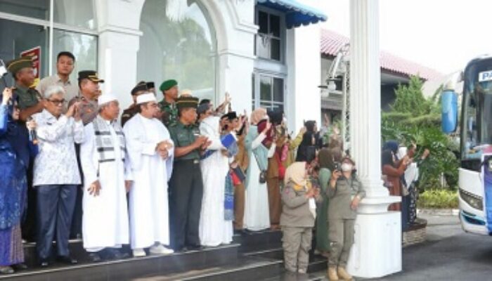 Wali Kota Ingatkan Calhaj P.Siantar Jaga Kesehatan