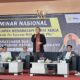 Direktur Politeknik Negeri Lhokseumawe, Rizal Syahyadi memberikan kata sambutan pada seminar nasional persiapan menghadapi dunia kerka di Kampus PNL. Waspada/Ist