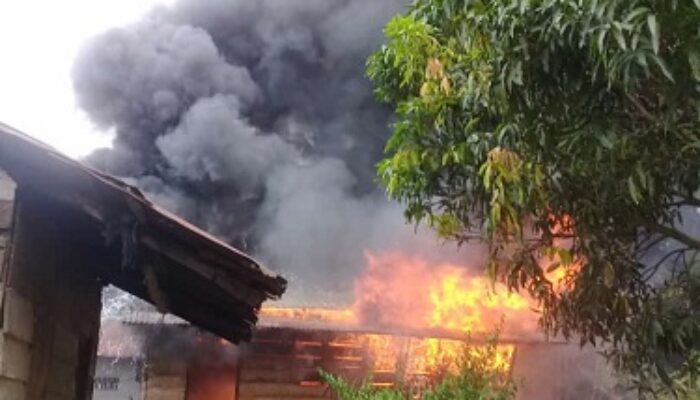 Rumah Janda Hangus Terbakar Di Sihepeng