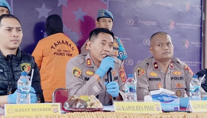Sakit Hati, Warga Delima Bacok Tetangganya