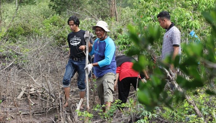 Iskandar Haka, Sang Nominator Penerima Kalpataru Asal Aceh