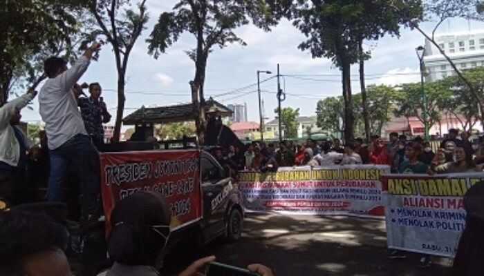 Jokowi Diminta Netral Di Pemilu 2024