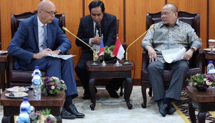 Bertemu Dubes Ceko, Ketua DPD: Kerjasama Bisnis Dua Negara Perlu Libatkan UMKM