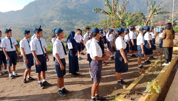 SMP Negeri Satu Atap 2 Kutabuluh Dongkrak Literasi Siswa Lewat Game