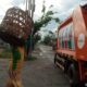 JAJARAN Kecamatan Medan Marelan secara rutin melakukan penyisiran dan pengangkutan sampah di jalan-jalan protokol di wilayah itu. Waspada/Ist