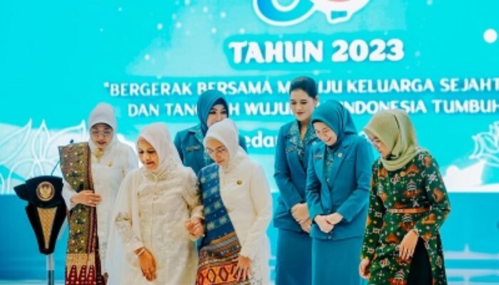 Di Puncak Peringatan HKG PKK, Ibu Negara Ingatkan Kader PKK Harus Miliki Etos Kerja Yang Tinggi