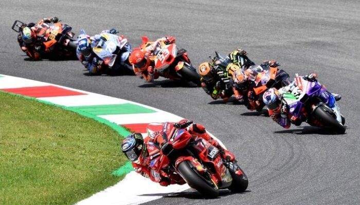 Bagnaia Menang, Marquez Bersaudara Blunder