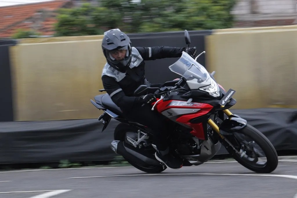 Bonus Jumbo Beli Motor Honda