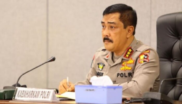 Komjen Agus Adrianto Wakapolri, Wahyu Widada Kabareskrim, Suntana Kabaintelkam