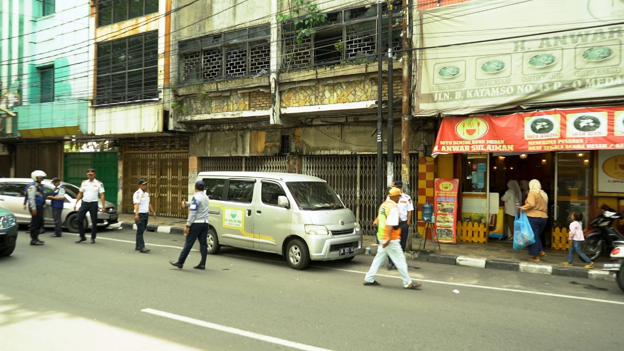 Dishub Medan Lakukan Penertiban Parkir di Sejumlah Ruas Jalan di Kota Medan