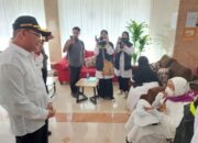 Menko Kunjungi Armuzna Di Makkah