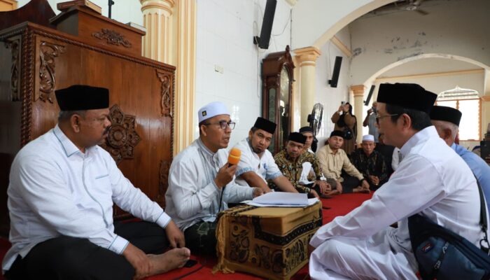 Pj Bupati Aceh Besar Saksikan Pensyahadatan Warga Tionghoa