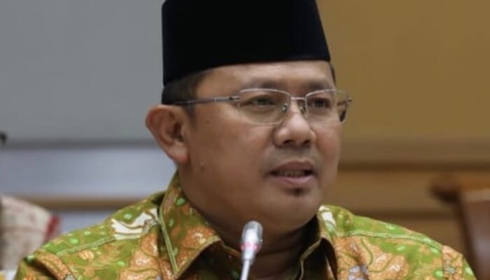 Jemaah Kloter 4 BDJ Tertunda, Kemenag Protes Garuda