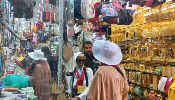 Berburu Oleh-oleh Di Kota Suci (Bagian 1)