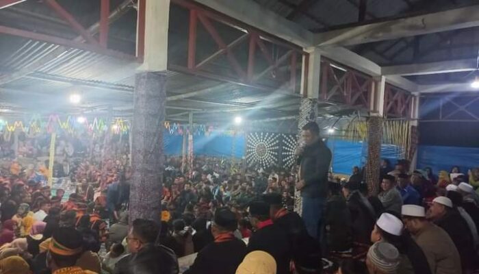 Plh. Bupati Bener Meriah Saksikan Tarian Saman Dan Bines