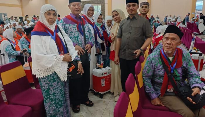 Semangatnya Calhaj KBIHU Al MarwahMenuju Tanah Suci