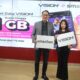 Andrijanto Muljono, Chief Commercial Officer Smartfren bersama Clarissa Tanoesoedibjo, Managing Director Vision+ meluncurkan paket data Vision+ terbaru.