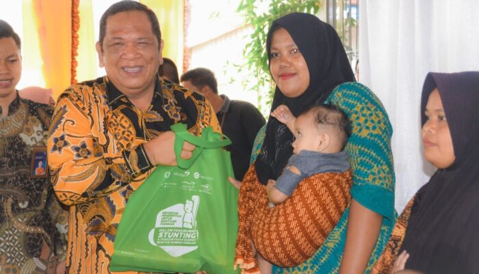 1.560 Keluarga Risiko Stunting Di Sidempuan Dapat Bantuan Pangan