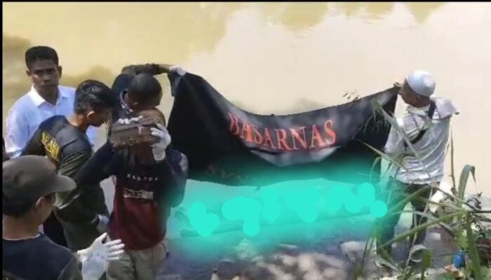 Jasad Pria Terapung Di Sungai Deli Medan Marelan