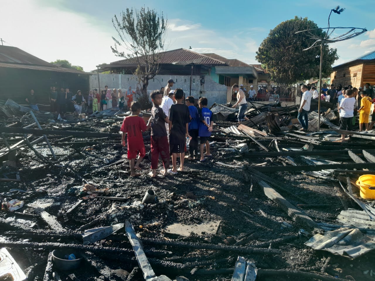 3 Rumah Ludes Terbakar Di Panyabungan