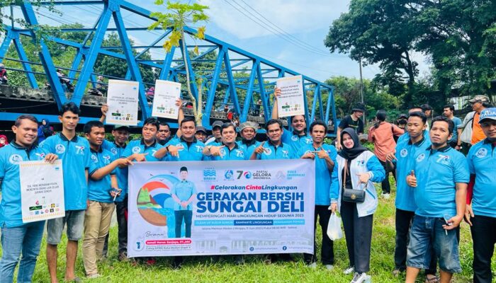 Peringati Hari Lingkungan Hidup sedunia, DPD Gelora Kota Medan Bersih-bersih Sungai Deli