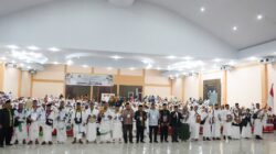 Kloter 23 Calon Jamaah Haji Sumatera utara diberangkatkan pada Jumat dini hari (16/6) melalui Embarkasi Medan. Total Calon Jamaah Haji yang diberangkatkan ke Tanah Suci sebanyak 359 orang.