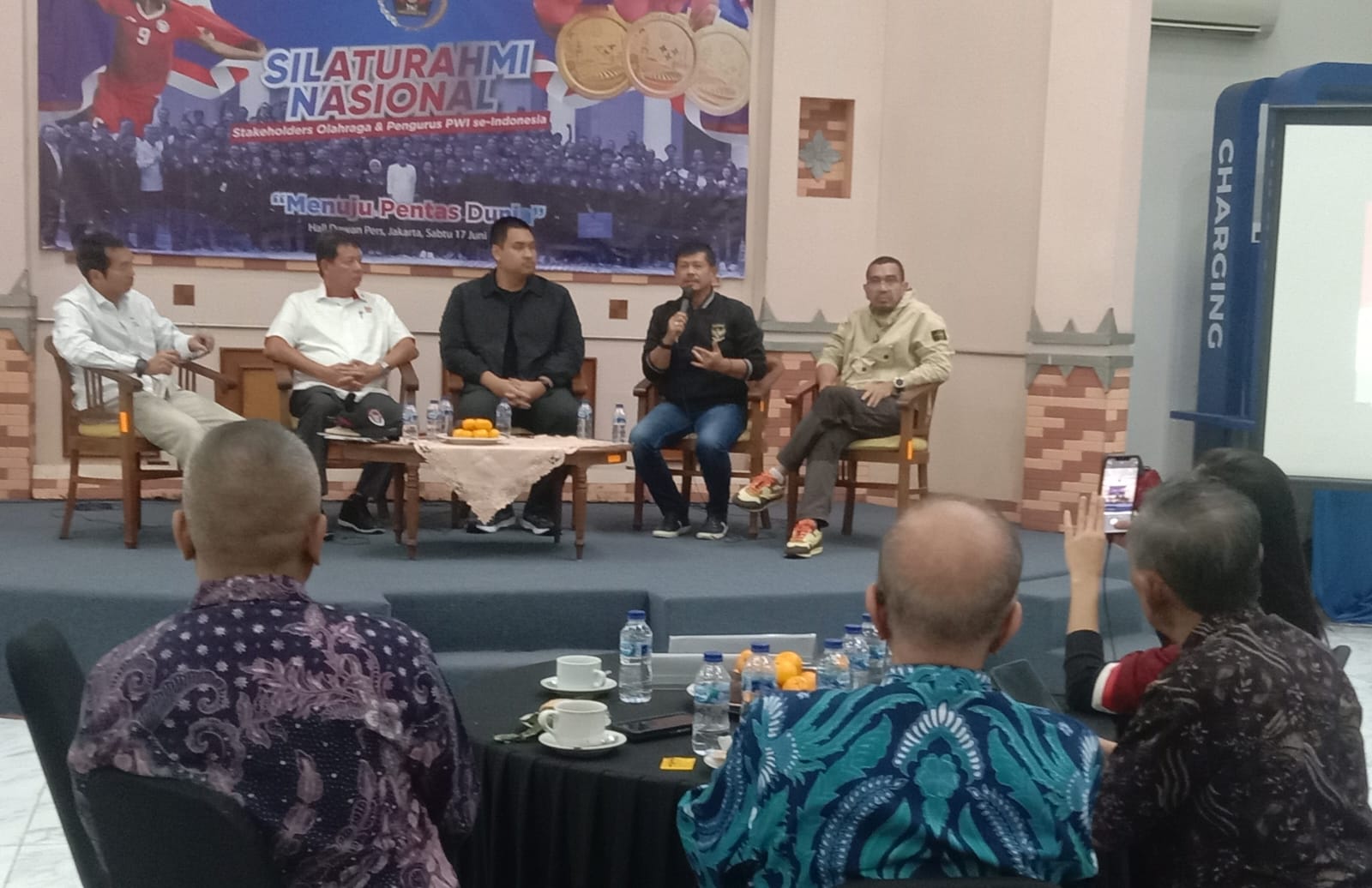 Menpora Harapkan Stakeholder Olahraga Bersatu