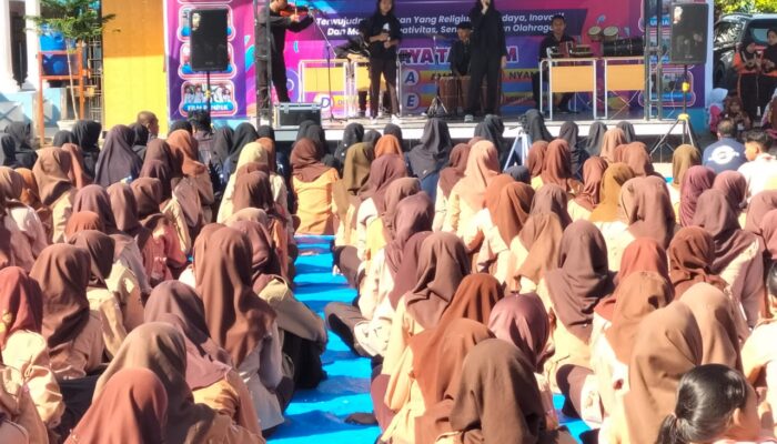 SMPN 1 Karang Baru Rihlah Ke SMPN 14 Binjai