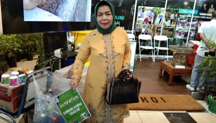 Dinas LHK Buat Program Sumbang Sampah Tukar Mie