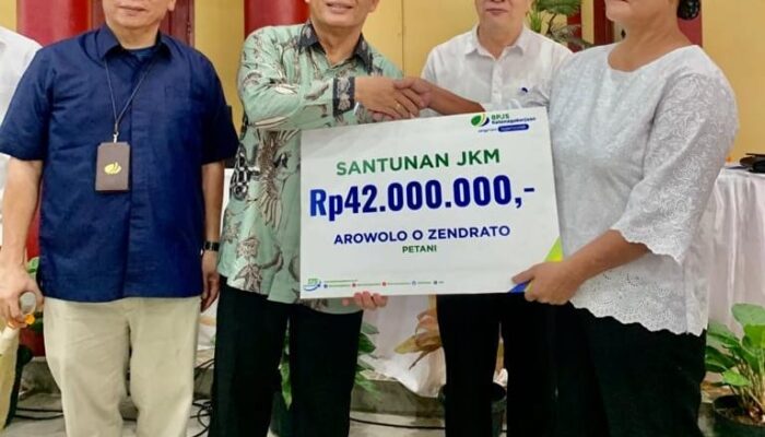 Ephorus Minta 300 Ribu Jemaat BNKP Nias Dilindungi Jamsostek