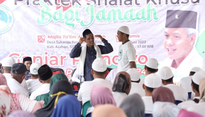 Tuan Guru Ganjar Edukasi Warga Asahan Mengenai Shalat Khusyuk