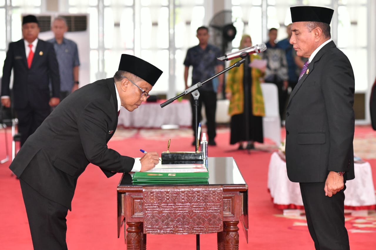 Gubsu Lantik Marlindo Harahap Jadi Kadis PUPR