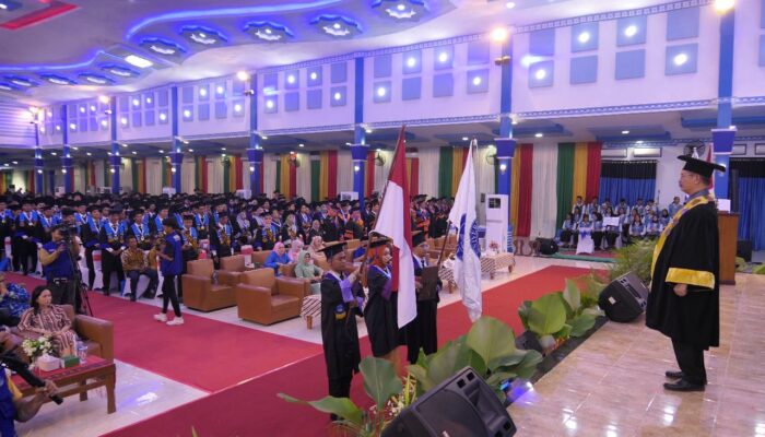 Wisuda 834 Lulusan, UMA PTS Terbaik Versi UniRank