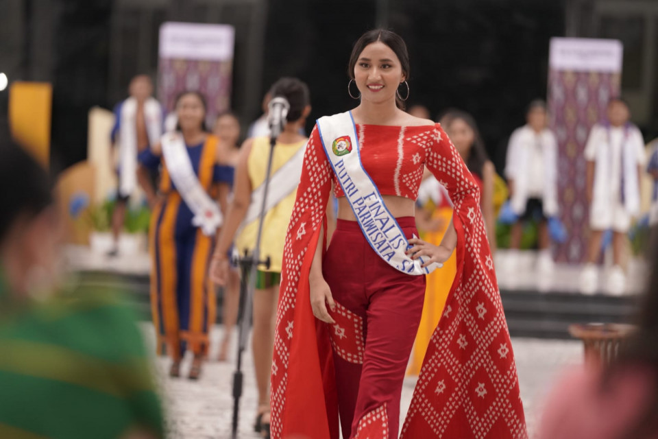 Geger Foto Fashion Umbar Aurat, Ini Kata Kadis Pariwisata Madina
