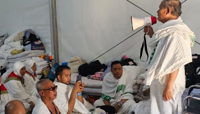 Dr.HM.Nurdin Amin Sampaikan Khutbah Wukuf Arafah : Kita Insan Terpilih