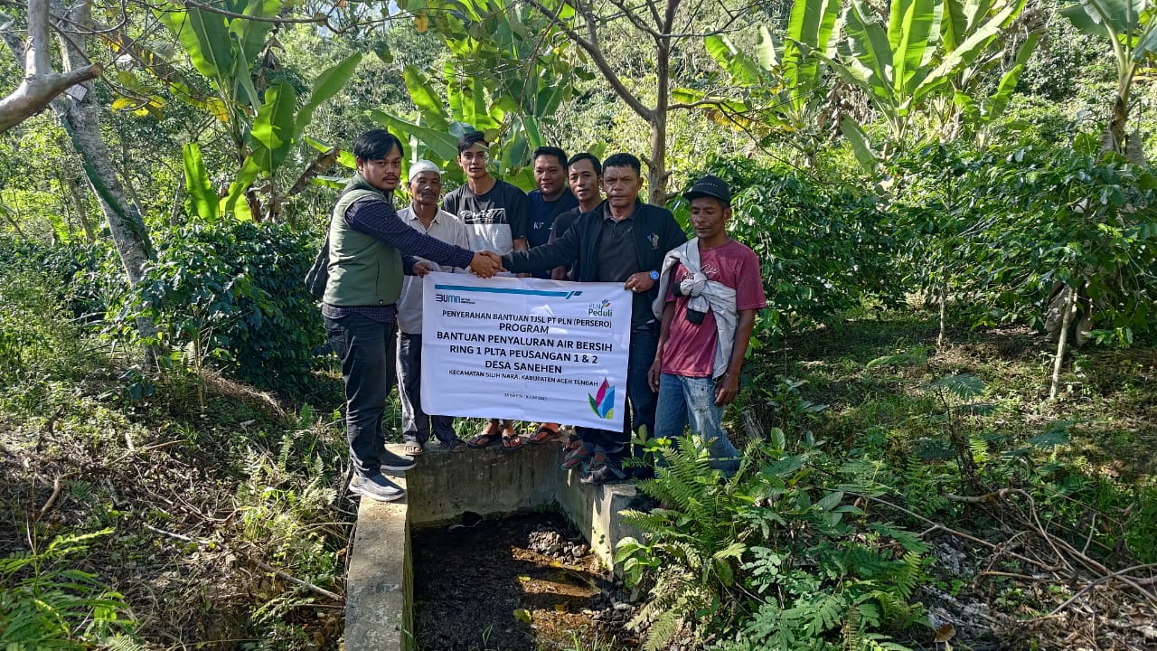 Peduli Masyarakat Sekitar PLTA Peusangan, PLN Bangun Sarana Air Bersih di Aceh Tengah